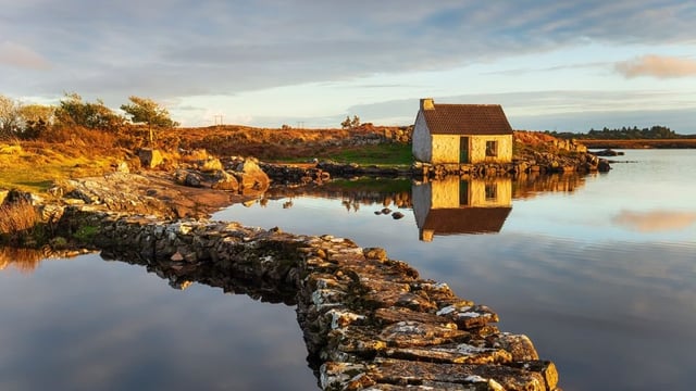 Ireland intensive cruise: Dublin, Galway & Belfast