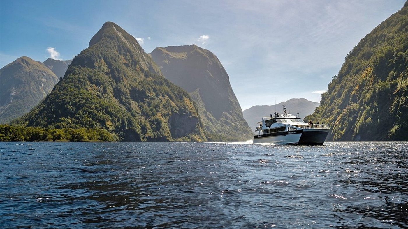  Milford Sound