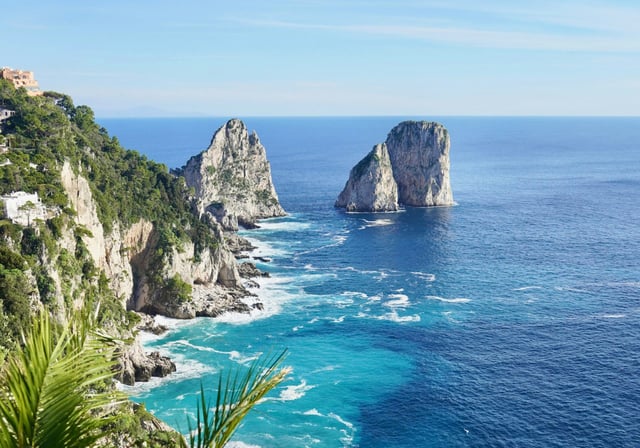 Italian Elegance: Amalfi & Beyond with Luxury Cunard Cruise